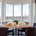 Mercure 19 Philharmonie La Hotel