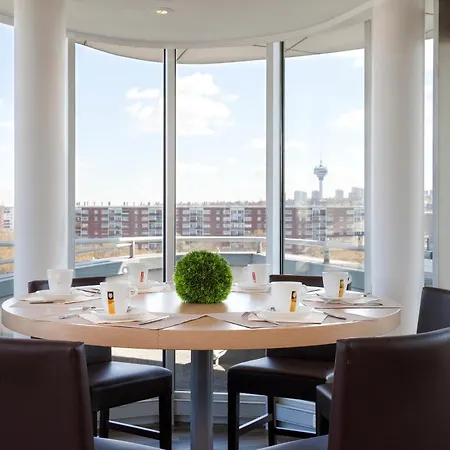 Mercure 19 Philharmonie La 4* Paris
