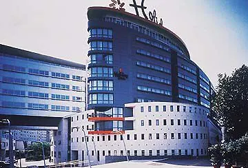 Mercure 19 Philharmonie La Ξενοδοχείο 4*