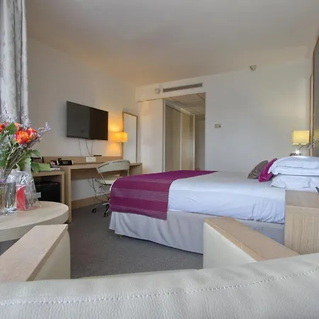 Mercure 19 Philharmonie La Παρίσι