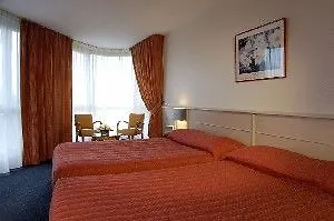 Mercure 19 Philharmonie La Hotel