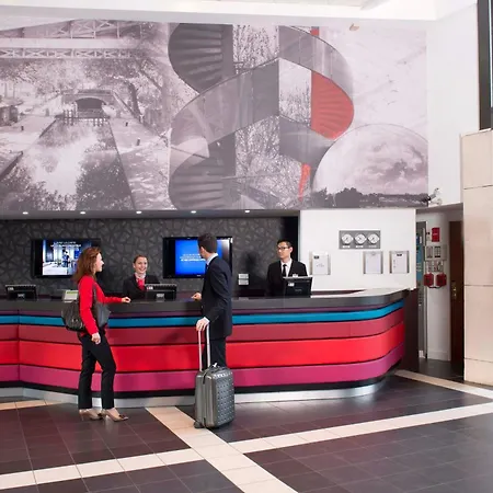 Mercure 19 Philharmonie La Παρίσι