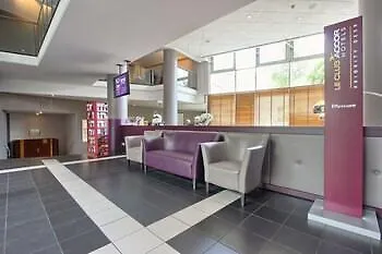 Hotel Mercure 19 Philharmonie La 4*