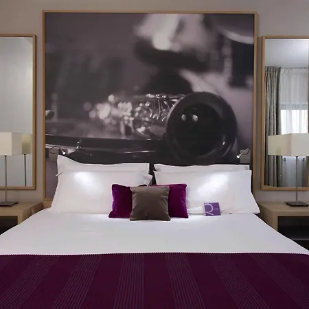 Mercure 19 Philharmonie La