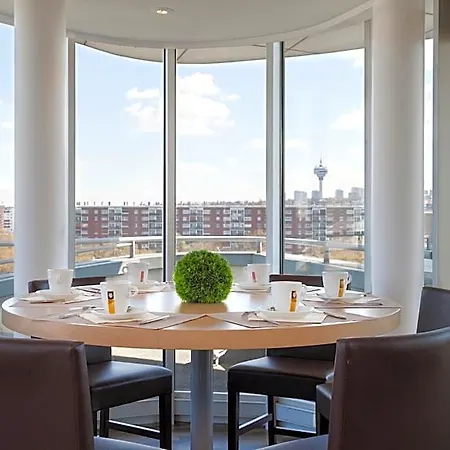 Ξενοδοχείο Mercure 19 Philharmonie La