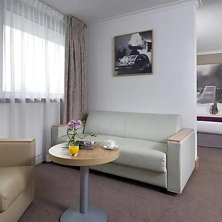 Mercure 19 Philharmonie La Hotel 4*