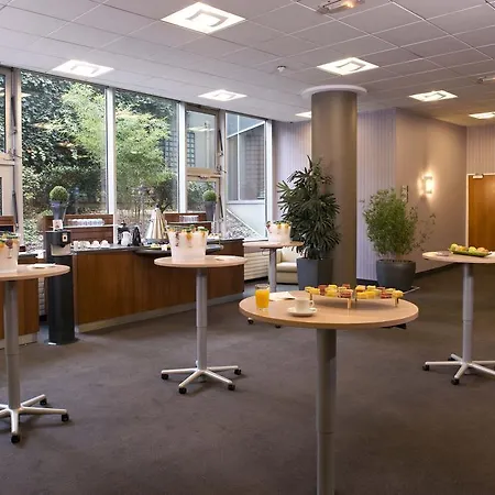 Mercure 19 Philharmonie La